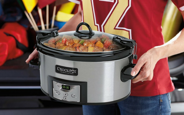 Triple 3 crockpot slow cooker Bella hosting holiday wedding thanksgiving -  appliances - by owner - sale - craigslist